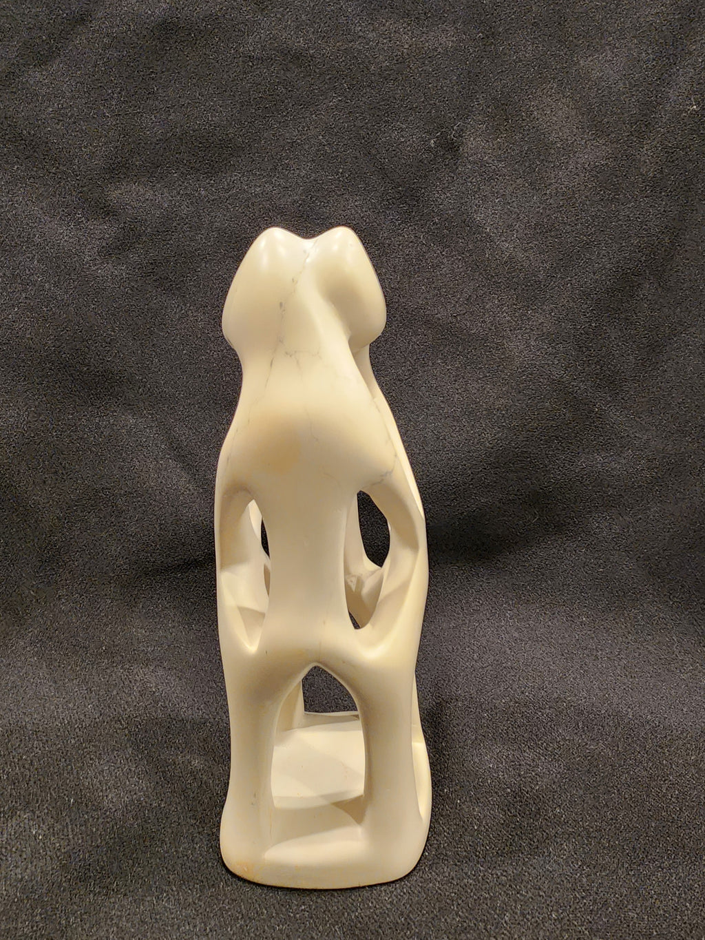 Loving Couple 6 inch